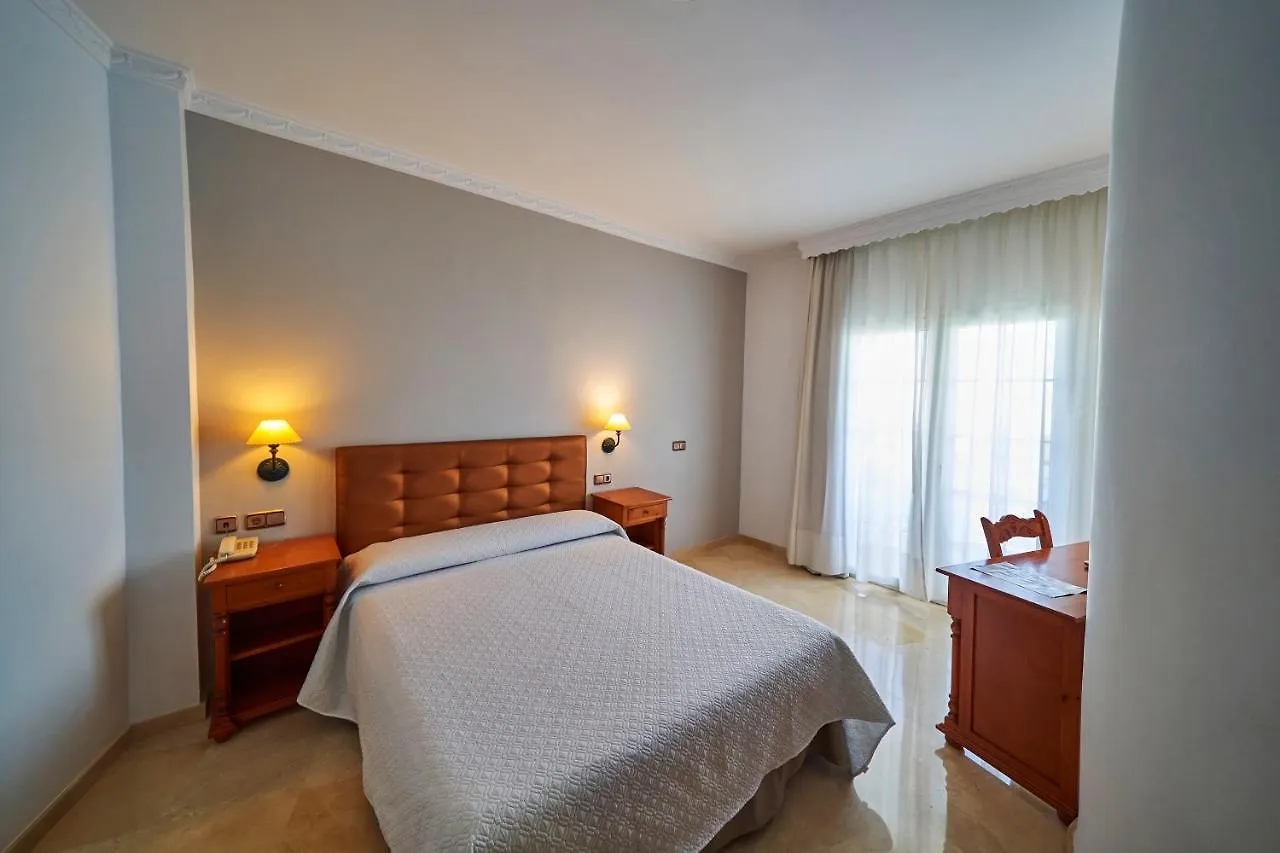 **  Hotel Bajamar Centro Nerja Spanien